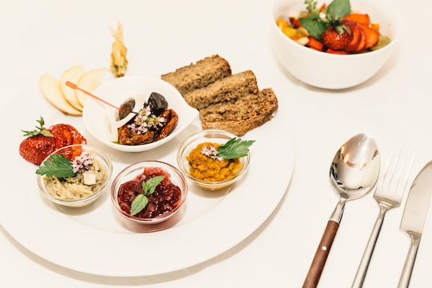 Zestaw potraw na stole